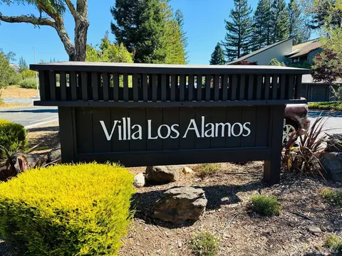 300 Los Alamos Rd #105, Santa Rosa, CA 95409