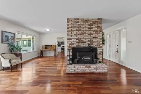 272 Parkview Ter, Vallejo, CA 94589 photo 21