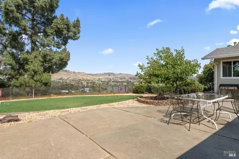 272 Parkview Ter, Vallejo, CA 94589 photo 16