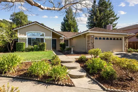 3321 Brittany Cir, Napa, CA 94558