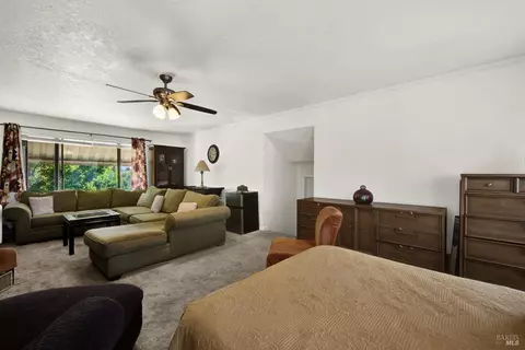 Bedroom - 2999 Burbank Dr, Fairfield, CA 94534 photo 1 of 9