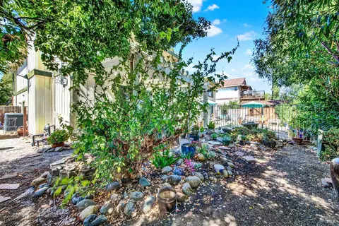Exterior - 2999 Burbank Dr, Fairfield, CA 94534 photo 8 of 23