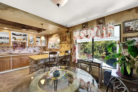 Kitchen - 2999 Burbank Dr, Fairfield, CA 94534 photo 2 of 10
