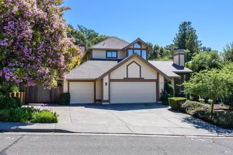 440 Wood Hollow Dr, Novato, CA 94945