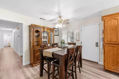 Dining - 2191 Monterey Dr, Fairfield, CA 94534 photo 3 of 3