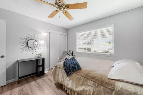 Bedroom - 2191 Monterey Dr, Fairfield, CA 94534 photo 6 of 8