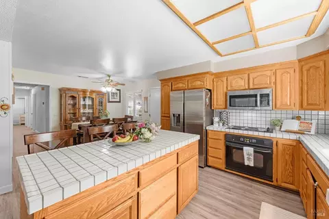 Kitchen - 2191 Monterey Dr, Fairfield, CA 94534 photo 2 of 12