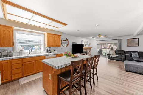 Kitchen - 2191 Monterey Dr, Fairfield, CA 94534 photo 10 of 12