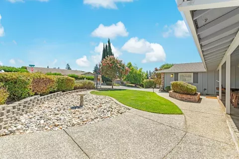 Exterior - 2191 Monterey Dr, Fairfield, CA 94534 photo 6 of 25