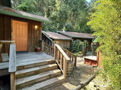 Exterior - 28381 N Highway 101 Hwy, Willits, CA 95490 photo 6 of 51