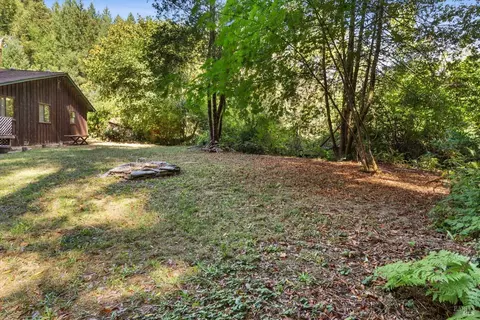 Exterior - 28381 N Highway 101 Hwy, Willits, CA 95490 photo 13 of 51
