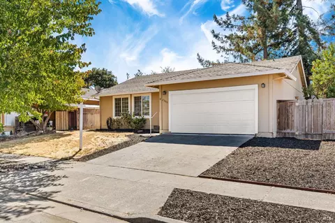 2390 Julio Ln, Santa Rosa, CA 95401