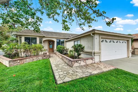 851 Palermo Dr, Suisun City, CA 94585