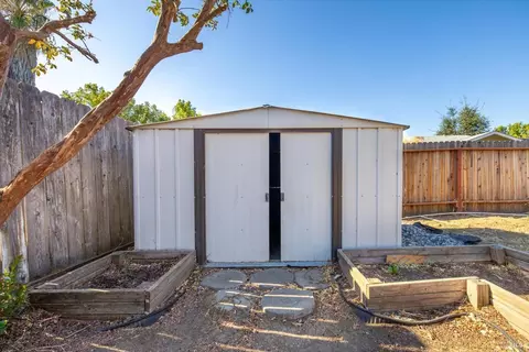 248 Cascade Dr, Vacaville, CA 95687 photo 25