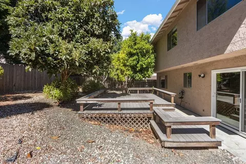 586 Vecino St, Benicia, CA 94510 photo 30