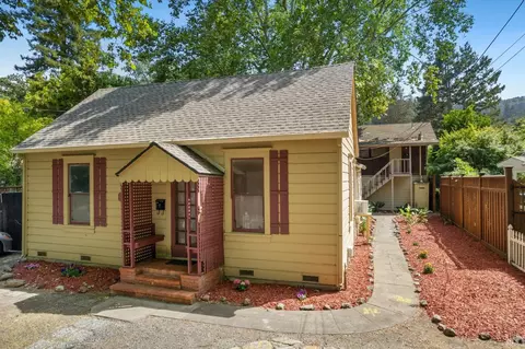 1017 Cedar St, Calistoga, CA 94515