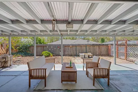 1415 Lislin Way, Vallejo, CA 94590 photo 22