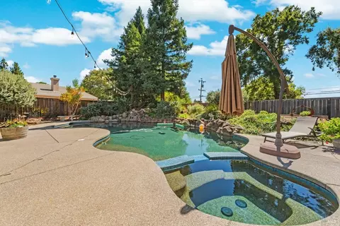 Exterior - 718 Eldridge Ave, Vacaville, CA 95688 photo 14 of 29