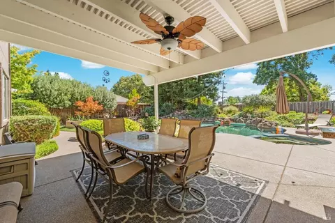 Exterior - 718 Eldridge Ave, Vacaville, CA 95688 photo 9 of 29