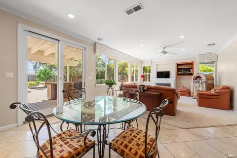 Dining - 718 Eldridge Ave, Vacaville, CA 95688 photo 1 of 3