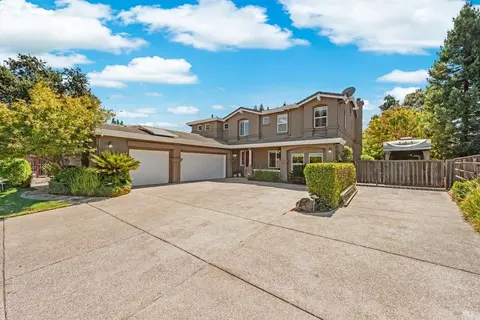 Exterior - 718 Eldridge Ave, Vacaville, CA 95688 photo 3 of 29