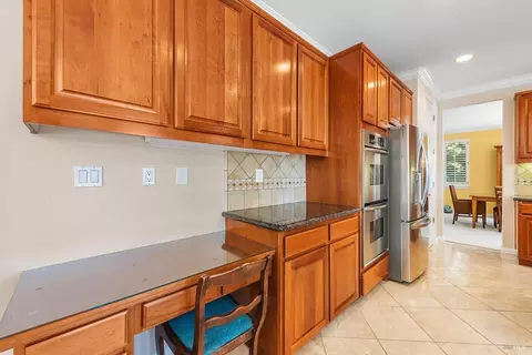 Kitchen - 718 Eldridge Ave, Vacaville, CA 95688 photo 9 of 10