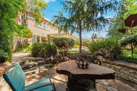 Exterior - 718 Eldridge Ave, Vacaville, CA 95688 photo 21 of 29