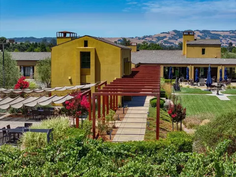 Exterior - 21200 8th St E, Sonoma, CA 95476 photo 8 of 13