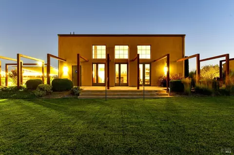 Exterior - 21200 8th St E, Sonoma, CA 95476 photo 11 of 13