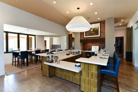 Dining - 21200 8th St E, Sonoma, CA 95476 photo 1 of 9