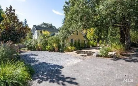 9 Murray Ln, Larkspur, CA 94939