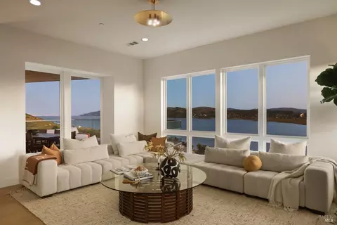 33 Drakes Cove Ct, Larkspur, CA 94939