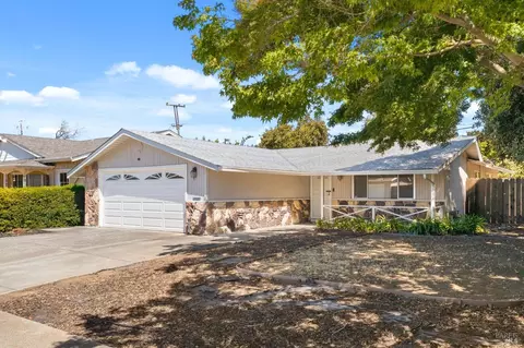 1812 Clay St, Fairfield, CA 94533