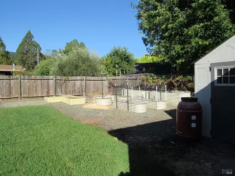 875 Cecelia Dr, Glen Ellen, CA 95442 photo 26