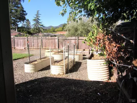 875 Cecelia Dr, Glen Ellen, CA 95442 photo 30