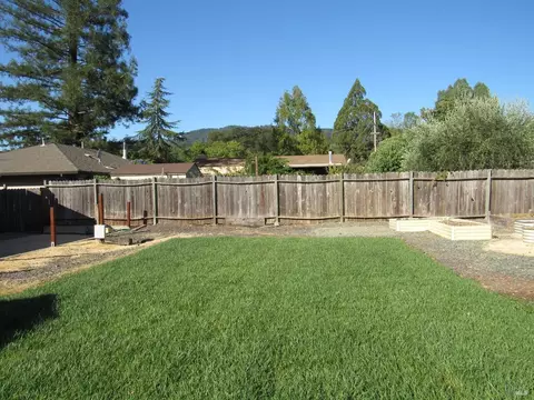 875 Cecelia Dr, Glen Ellen, CA 95442 photo 25