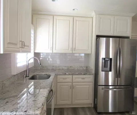 875 Cecelia Dr, Glen Ellen, CA 95442 photo 11