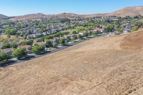 2238 Bennington Dr, Vallejo, CA 94591 photo 7