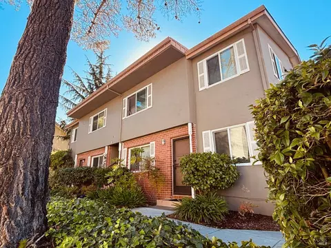 31 Reed Blvd #8, Mill Valley, CA 94941