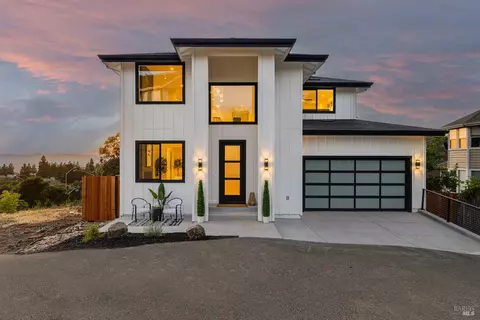 2039 Gardenview Pl, Santa Rosa, CA 95403