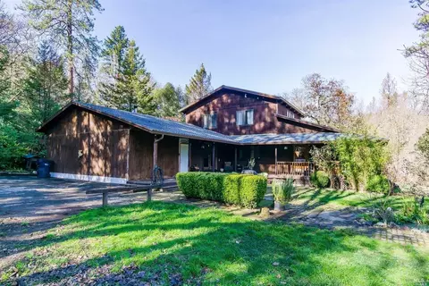 2304 Rancheria Rd, Redwood Valley, CA 95470