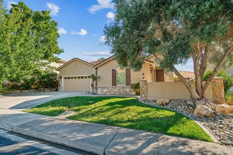 1634 Landmark Dr, Vallejo, CA 94591 photo 2