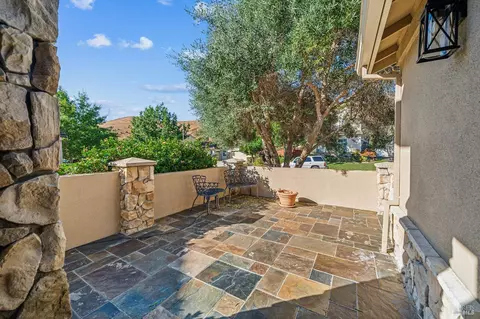 1634 Landmark Dr, Vallejo, CA 94591 photo 7