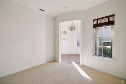 1634 Landmark Dr, Vallejo, CA 94591 photo 9