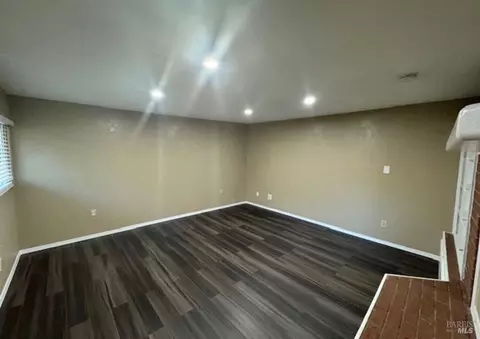 18439 Riverside Dr, Sonoma, CA 95476 photo 8