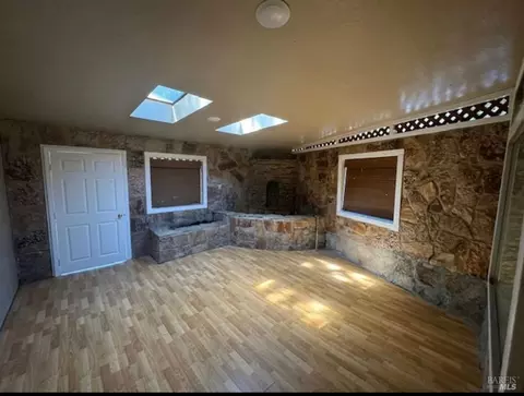 18439 Riverside Dr, Sonoma, CA 95476 photo 13