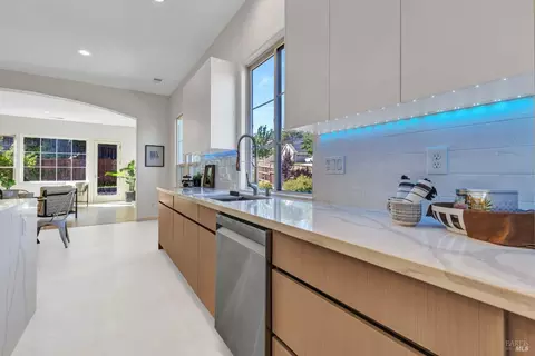Kitchen - 3023 Overlook Dr, Vallejo, CA 94591 photo 1 of 10