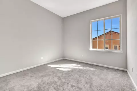Bedroom - 3023 Overlook Dr, Vallejo, CA 94591 photo 1 of 7