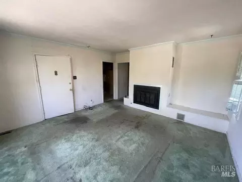 515 Russell St, Vallejo, CA 94591 photo 7