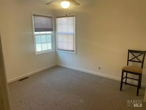 515 Russell St, Vallejo, CA 94591 photo 12